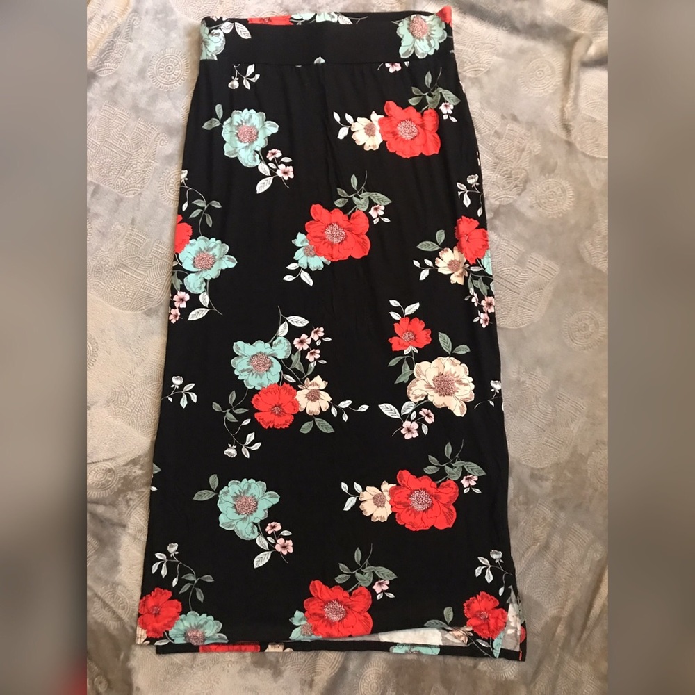 a.n.a black floral print maxi skirt